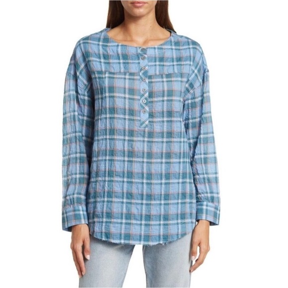 beachlunchlounge Sky Blue Plaid Button Down Shirt - Picture 1 of 6